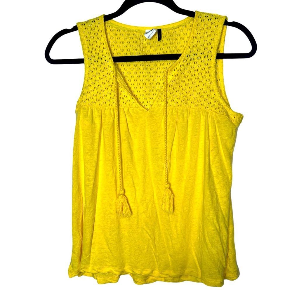Anthropologie Akemi + Kin Sunny Yellow Knit Tank Sunflower Coconut Girl Cabana